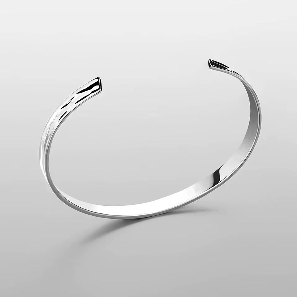๐๐๐๐๐๐ ๐ฎ๐ง๐ข๐ฌ๐ข๐ณ๐ ๐๐๐
๐
- Silver and Gold