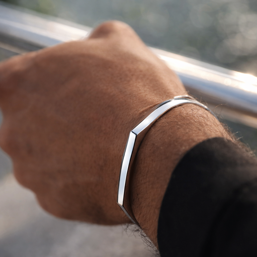 Zenith unisize Cuff - Silver & Gold