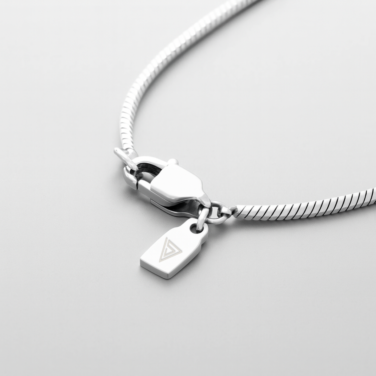 Frostfield - Silver & Gold